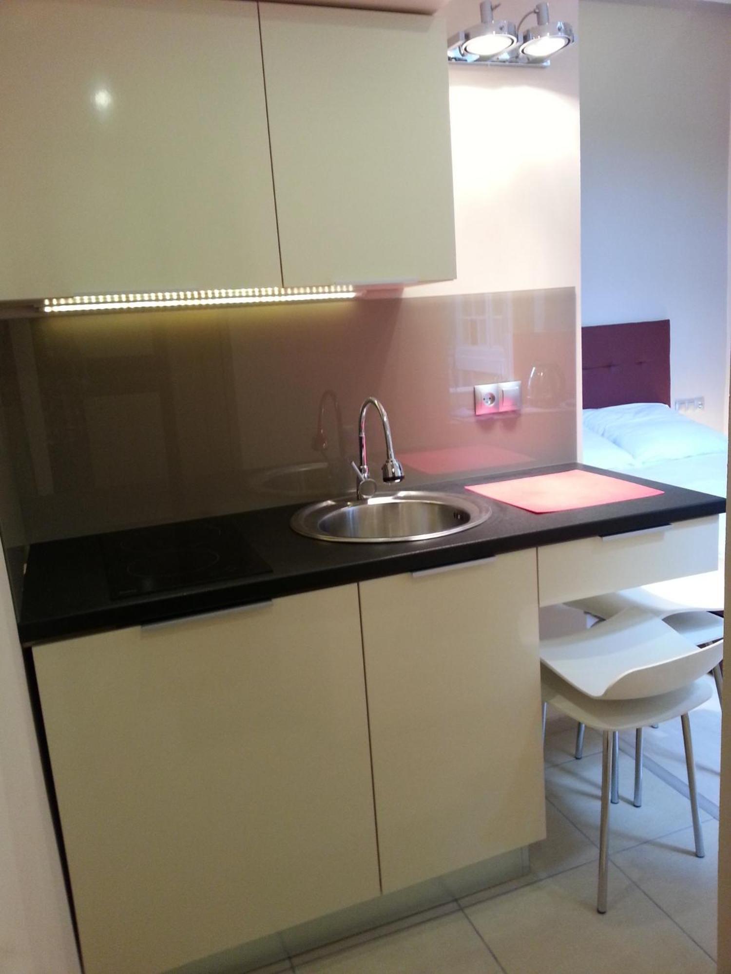 Mirror Pink Studio Apartment Krakau Zimmer foto